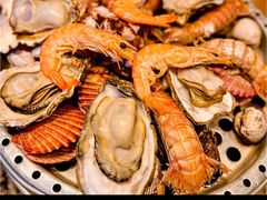 -鑫渔港海鲜本地菜·山海关浑锅(东戴河店)