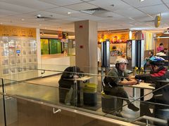 -麦当劳(静安寺店)