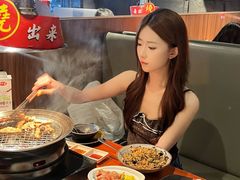 -山之屋炭火烧肉·生啤畅饮(大朗万科中央公园店)