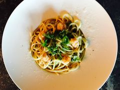 -三两三民谣咖啡清吧