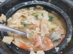 -官塘陈记鱼生·潮汕砂锅粥·牛肉火锅(潮枫路总店)