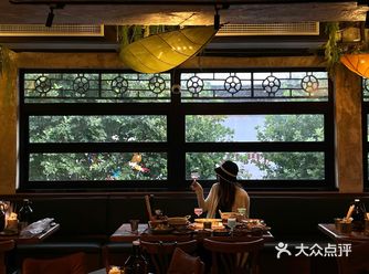 十全街新店!云贵川bistro