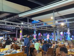 -渔家火锅·海鲜自助餐·演艺(亚龙湾天域酒店)