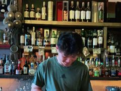 -城墙外BAR