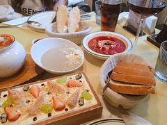 -秋林西餐厅
