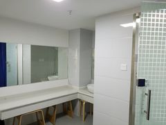 -悦耐私教健身馆(保利中心店)