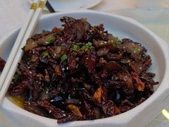 -蔼若春.传承三十年云南菜(金碧公园店)