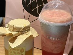 -喜茶(北京华贸购物中心店)