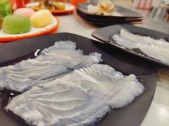 -小鱼儿鲜鱼自助火锅(芝尔庄店)