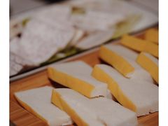 荆州鱼糕-云晓仙腊味汤煲(商鼎路店)