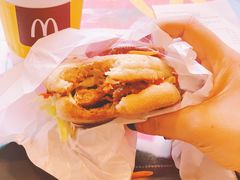 -麦当劳(新华路步步高店)