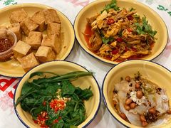 -东排食堂长沙小吃大排档(五一广场店)