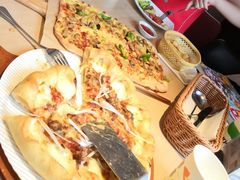 -必胜客(漕宝路店)