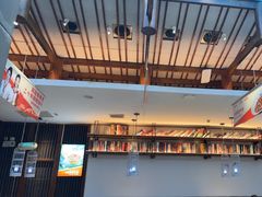 -阿瓦山寨·湘菜现炒·剁椒鱼头王(咸阳总店)