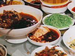 -大鸭梨烤鸭店(光彩店)