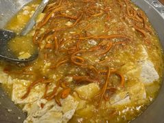 -石磨豆花家常菜·牦牛排土火锅