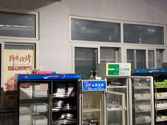 -亲兄弟真人CS团建拓展基地