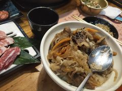 -合易泓烤肉·海肠捞饭(火车站店)