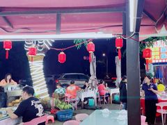 -范饭椰林川湘味海鲜·椰子鸡(三亚湾椰梦长廊店)