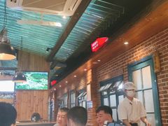 大堂-河坝烧烤串城(金达莱店)
