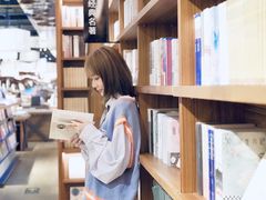 -上海三联书店READWAY(华中首店)