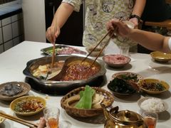 -岗上渣渣老火锅(两路口店)