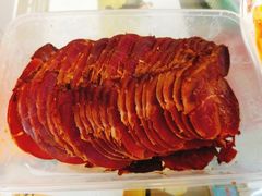 -狗撵鸭(泰山公寓店)