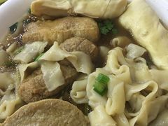 -牛吃草牛肉面(翠柏路店)
