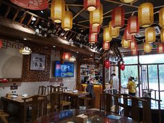 大堂-东来菜馆•手抓海鲜家常菜•海鲜锅贴(鸽子窝店)
