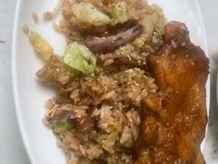 -玛格萝妮比萨屋(四平店)