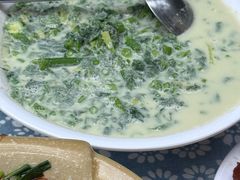 瓜尖花生汤-嘉里饭庄