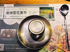 餐具摆设-农乐园炭火烤肉(世茂店)