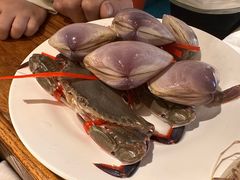 -领鲜活海鲜榴莲自助火锅(东门店)