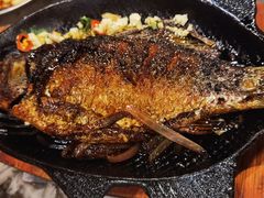 -破瓦寒窑·地摊烤羊排