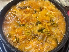 -钱摊摊安顺夺夺粉火锅(宏大广场店)