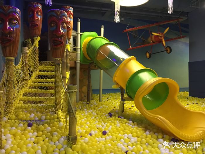 武商众圆松松小镇(武商众圆广场店)-miki有朵红蔷薇的相册-武汉亲子