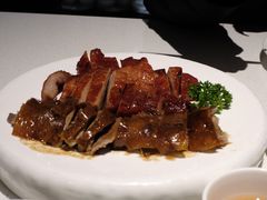 烧味双拼-煲王粤菜餐厅(中侨中心店)