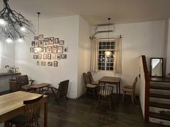 大堂-MAISON门前杂货店