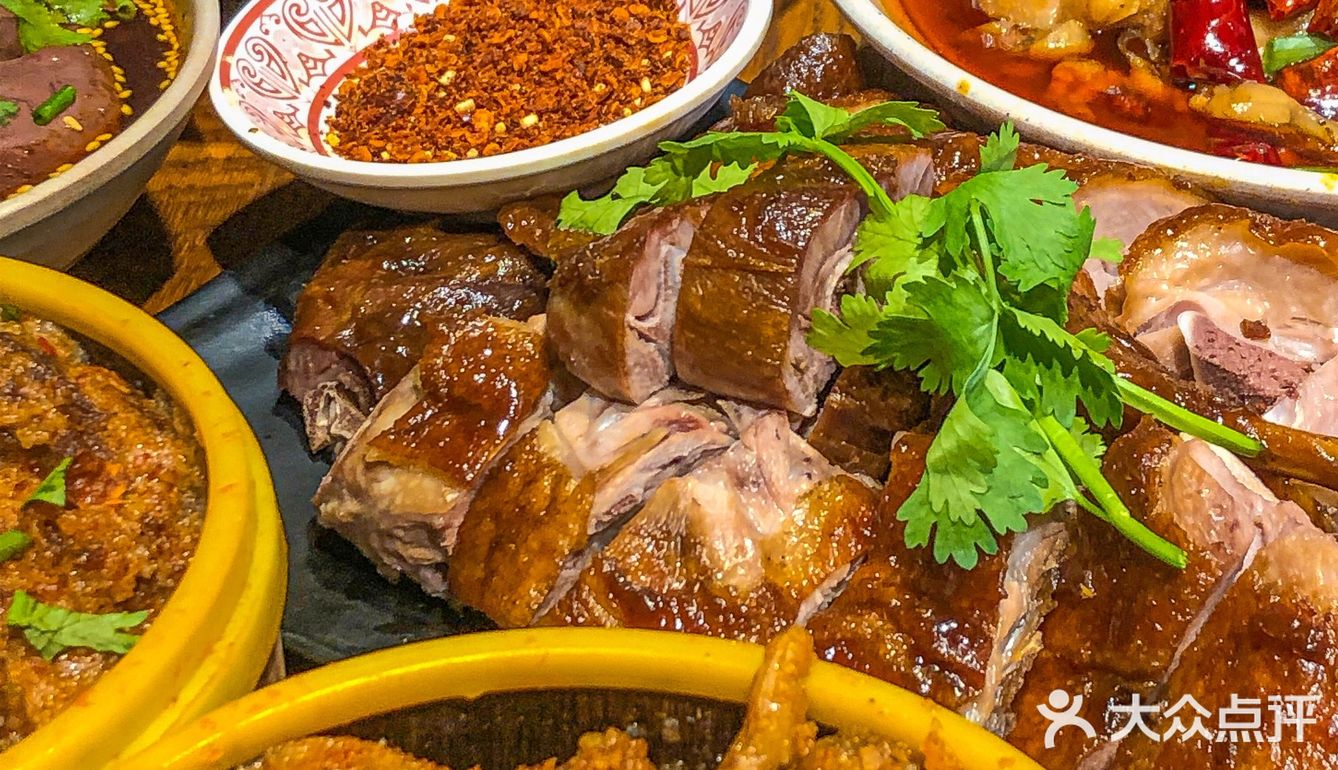 南京美食｜排队这么久就为吃一口冯三孃跷脚牛肉