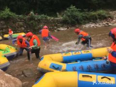 -崇州九龙峡漂流