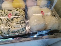 -白玉兰食品(汇联商厦店)