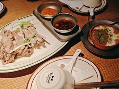 -纳鲁孜·新疆特色餐厅(上海悦荟广场店)