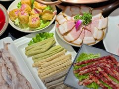 -山城鼎重庆老火锅(西安钟楼店)
