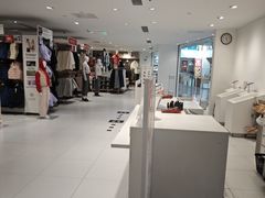 -优衣库(北京万柳华联购物中心店)