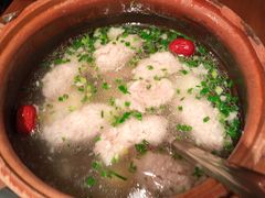 山泉水炖手工土猪肉丸子汤-老湘村·湖南土菜(天河维多利店)