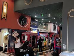 -MELAND CLUB亲子乐园·派对·餐厅(北京芳圆里ID MALL店)