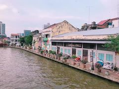 -Nadeje(Plaza Mahkota)