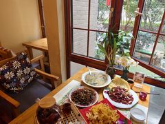 -月亮眼花园餐厅书吧酒吧