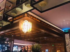 -八府香鸭·啫啫煲(华山路店)