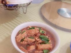 -国庆鱼头鱼尾馆(盛世华庭店)
